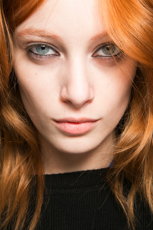 Черная подводка: Blumarine